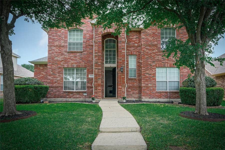 Property photo for 1659 Granite Rapids Drive, Frisco, TX