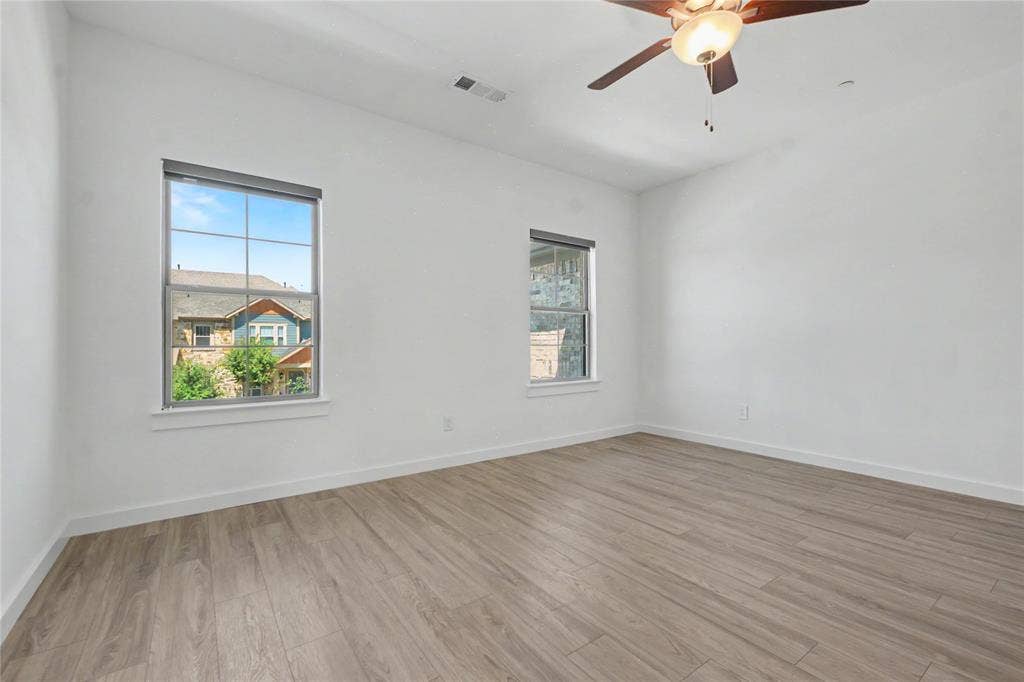 4533 English Maple Drive, Arlington, TX 76005