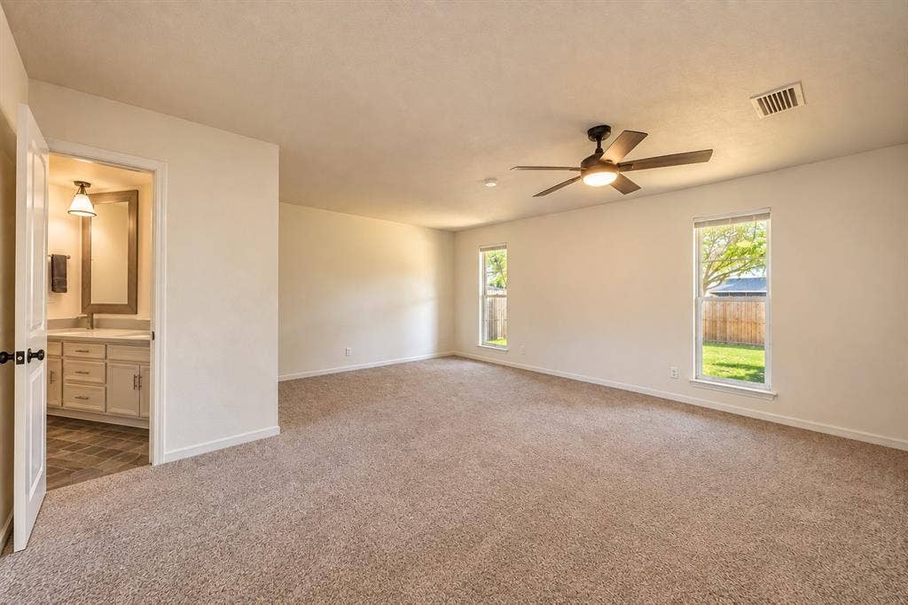 2409 Fairview Drive, Plano, TX 75075 2409 Fairview Drive, Plano, TX 75075