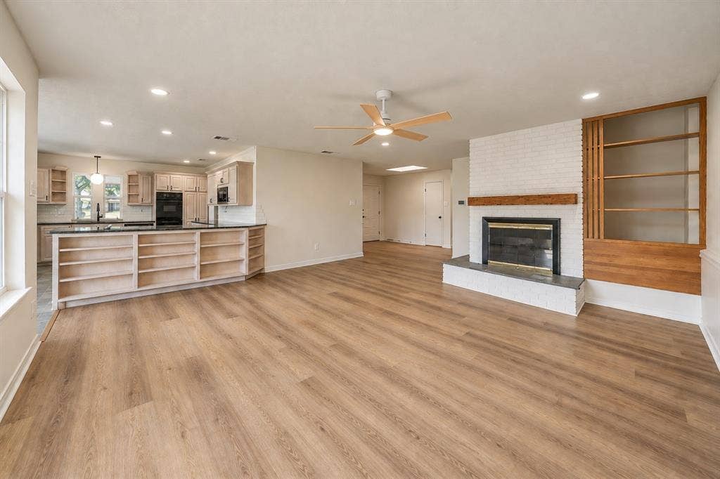 2409 Fairview Drive, Plano, TX 75075 2409 Fairview Drive, Plano, TX 75075