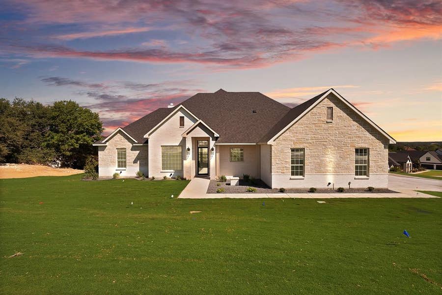 Property photo for 109 Top Flight Drive, Weatherford, TX