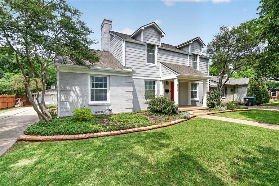 Property photo for 3618 S Hills Avenue, Fort Worth, TX