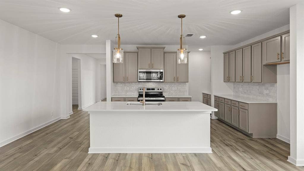 Olive Kitchen 2