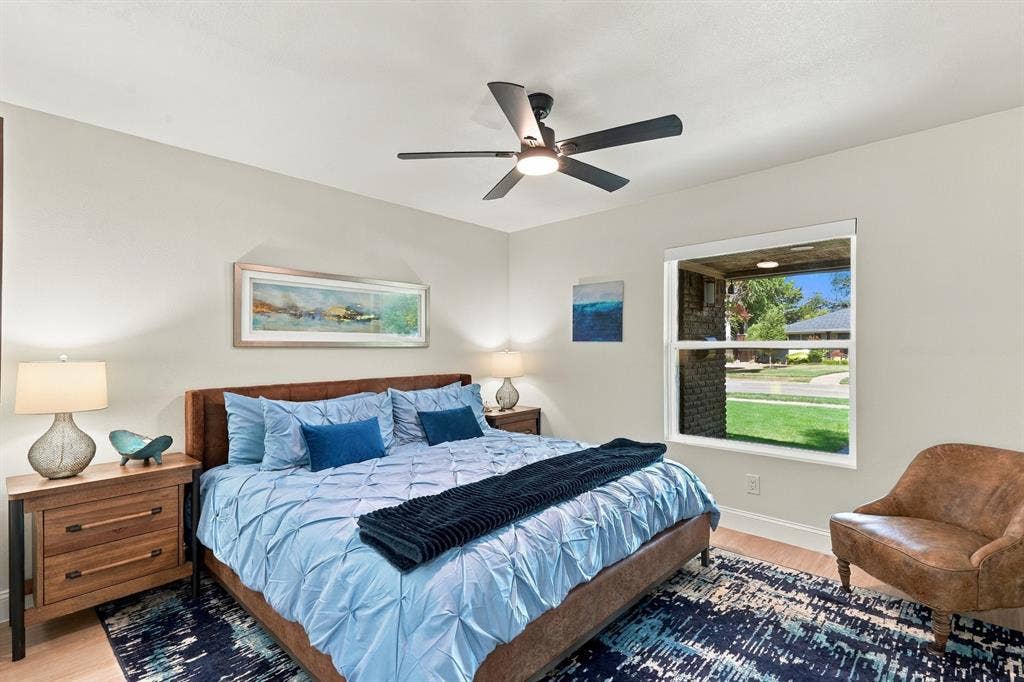 6816 Whitehill Street, Dallas, TX 75231 6816 Whitehill Street, Dallas, TX 75231