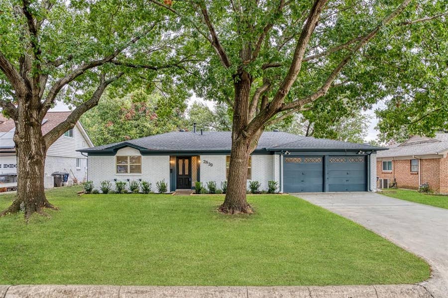 Property photo for 2829 Southgate Drive, Fort Worth, TX