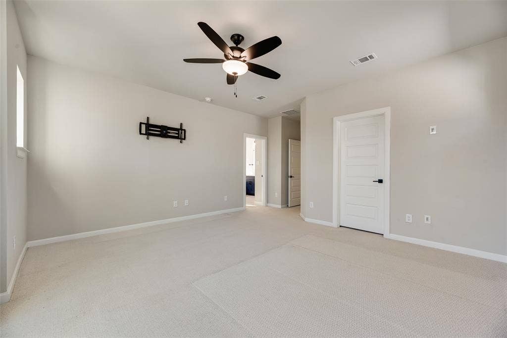 3342 Monarch Pass Drive, Arlington, TX 76005