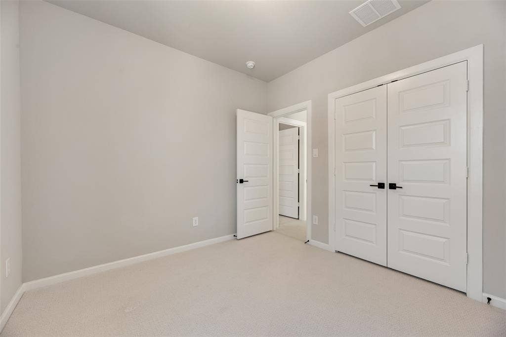 3342 Monarch Pass Drive, Arlington, TX 76005