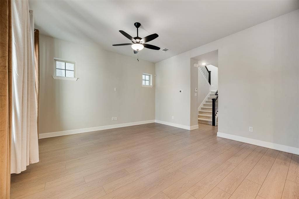 3342 Monarch Pass Drive, Arlington, TX 76005