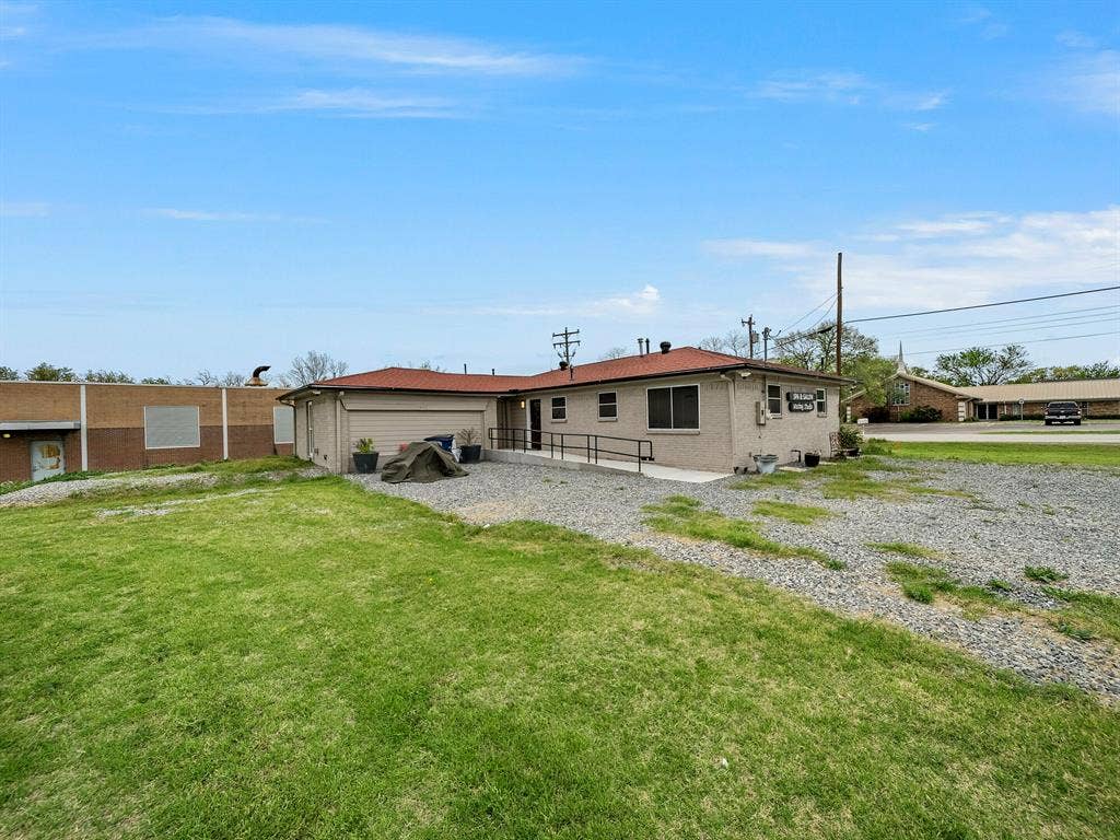 213 Mckinney Avenue, Princeton, TX 75407 213 Mckinney Avenue, Princeton, TX 75407