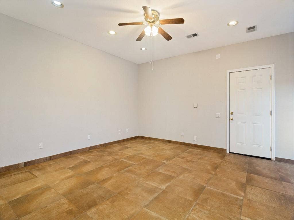 This room has it's own private entrance into the home.