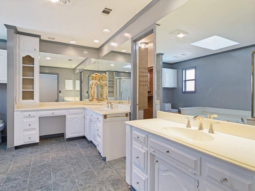 7015 Nicki Street, Dallas, TX 75252
