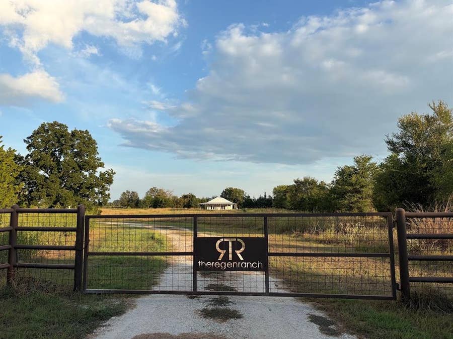 Property photo for 8698 County Road 239, Oakwood, TX