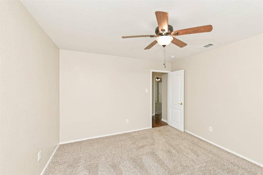 3911 Alpha Way, Midlothian, TX 76065