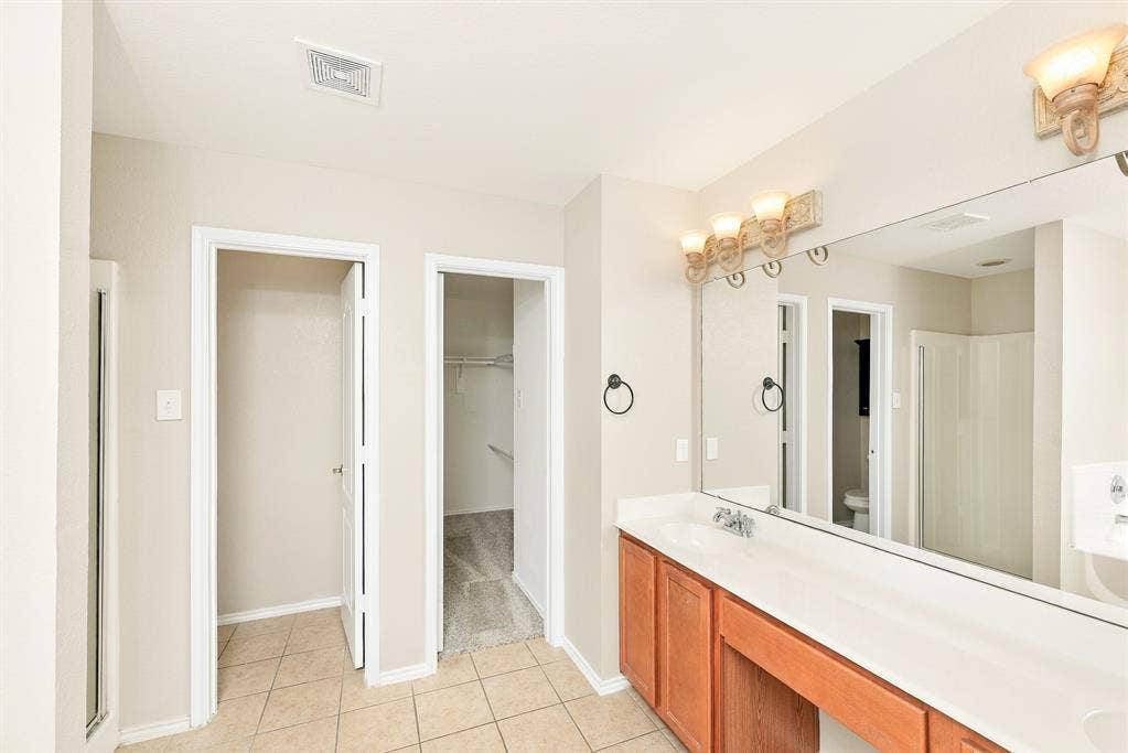 3911 Alpha Way, Midlothian, TX 76065