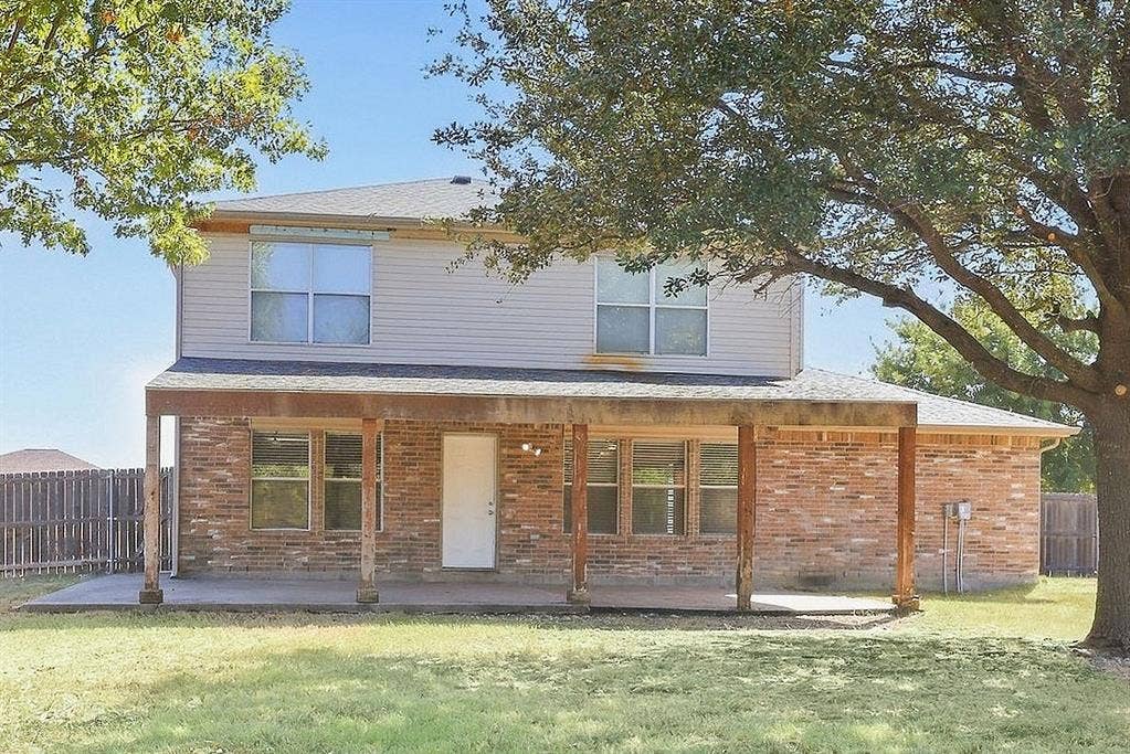 3911 Alpha Way, Midlothian, TX 76065