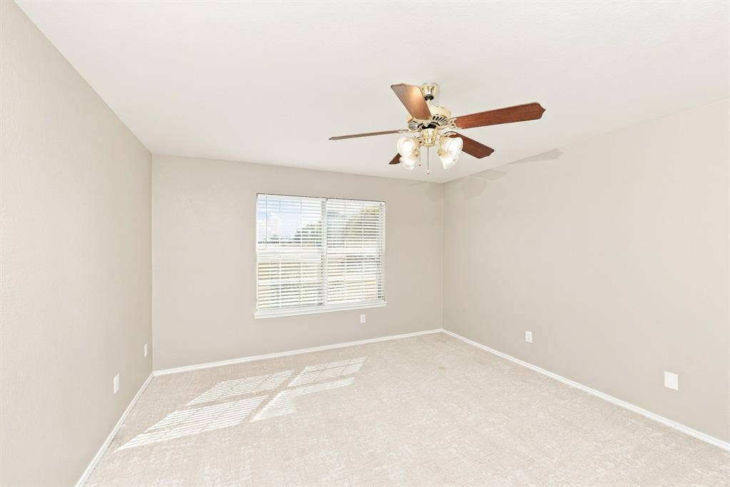 3911 Alpha Way, Midlothian, TX 76065