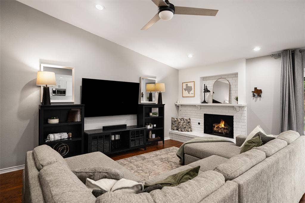 10945 Middle Knoll Drive, Dallas, TX 75238 Vaulted ceiling with recessed lighting and a ceiling fan