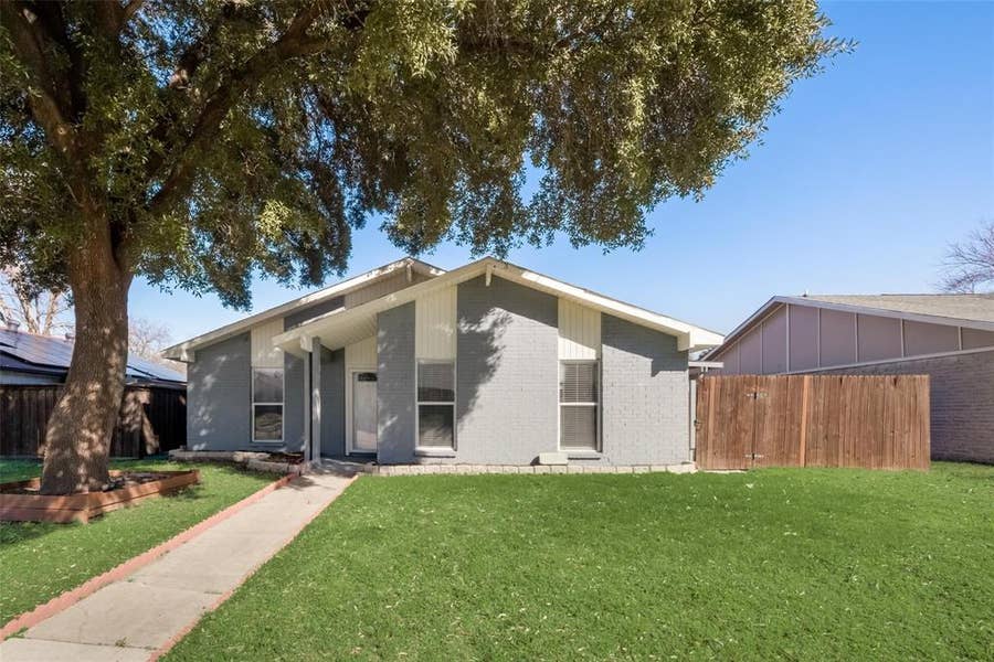 Property photo for 6009 Mimosa Lane, Rowlett, TX