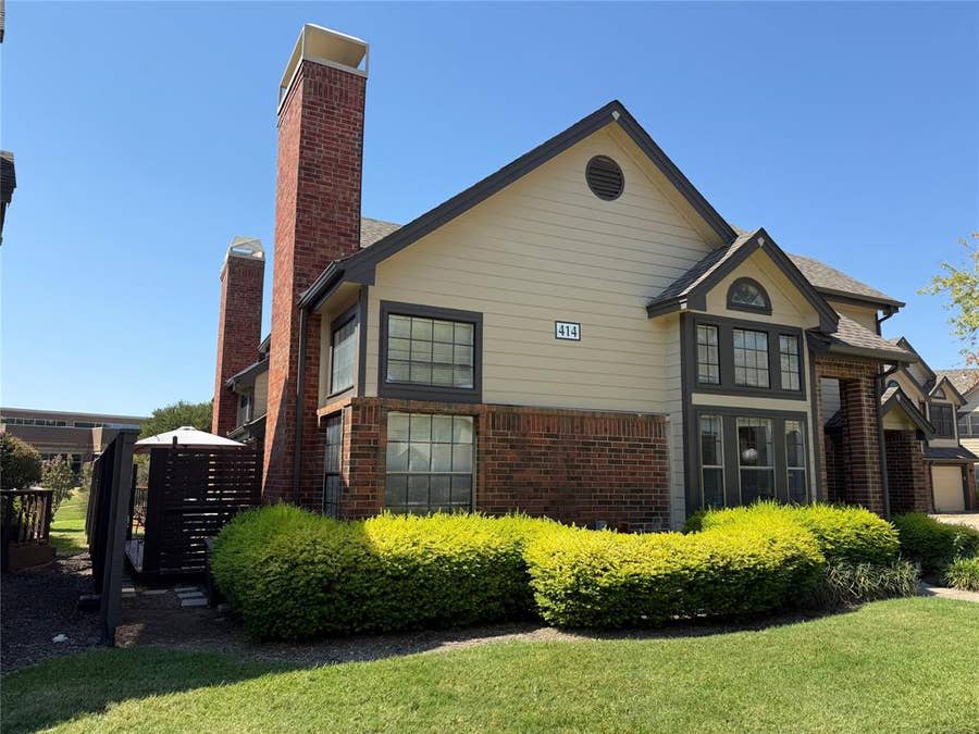Property photo for 414 Santa Fe Trl, #91, Irving, TX