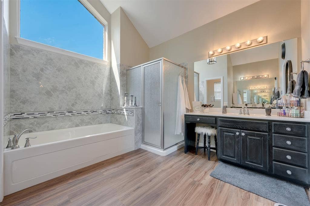 1318 Spring Branch Drive, Tyler, TX 75703 1318 Spring Branch Drive, Tyler, TX 75703