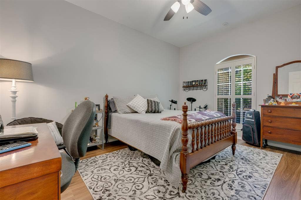 1318 Spring Branch Drive, Tyler, TX 75703 1318 Spring Branch Drive, Tyler, TX 75703