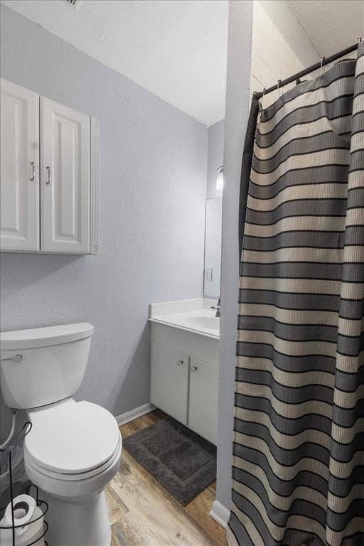 300 Synterra, Lindale, TX 75771 300 Synterra, Lindale, TX 75771