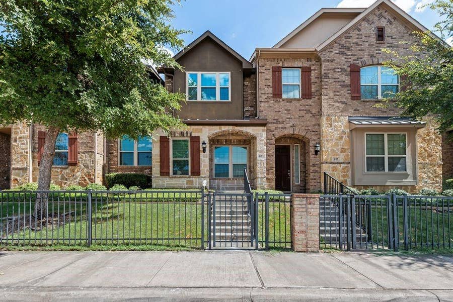 Property photo for 853 Whitehall Drive, Richardson, TX