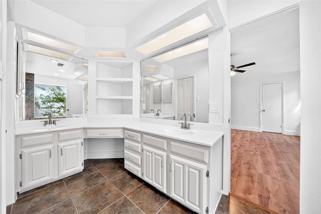 908 Via Barcelona, Mesquite, TX 75150 908 Via Barcelona, Mesquite, TX 75150