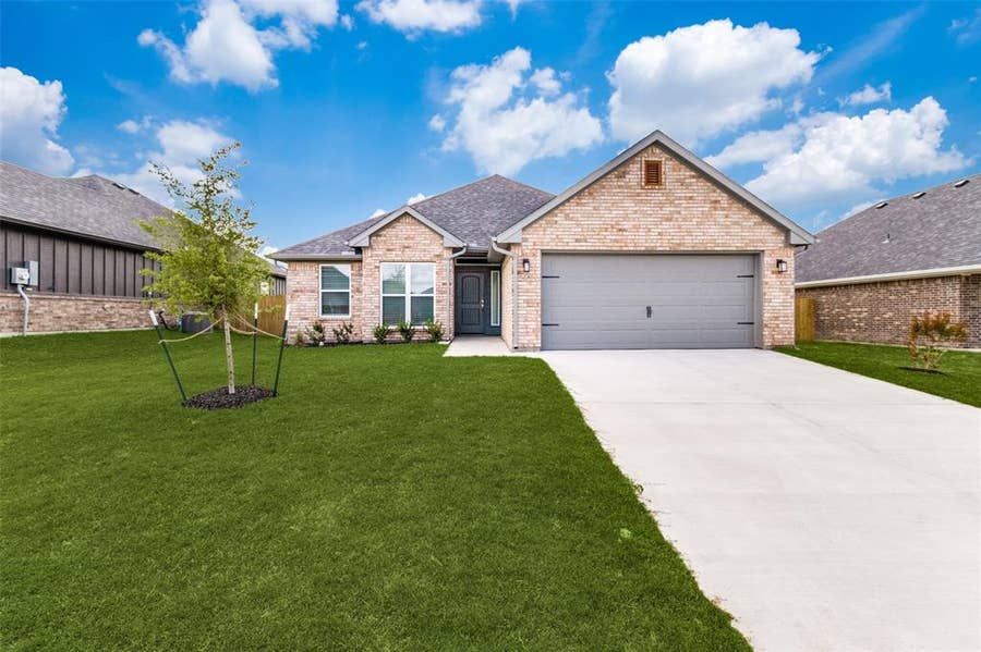 Property photo for 2906 Orchid Drive, Sherman, TX