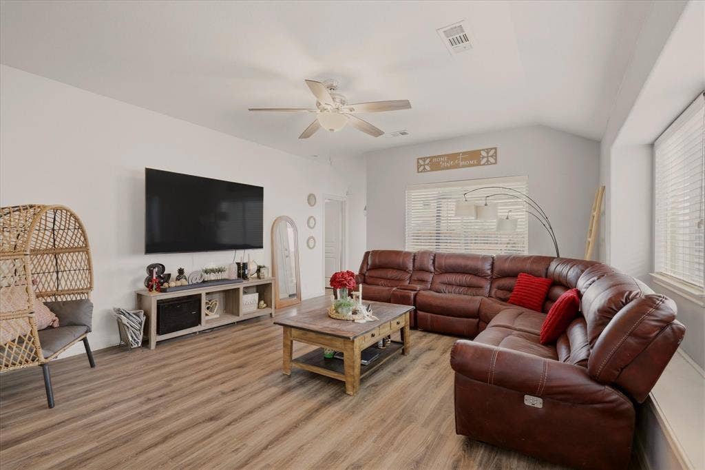 4105 Candleberry Lane, Heartland, TX 75126 4105 Candleberry Lane, Heartland, TX 75126
