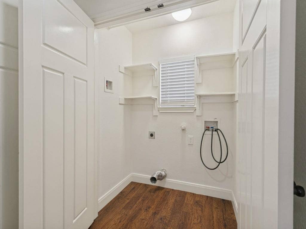 2512 Rugby Lane, Denton, TX 76209