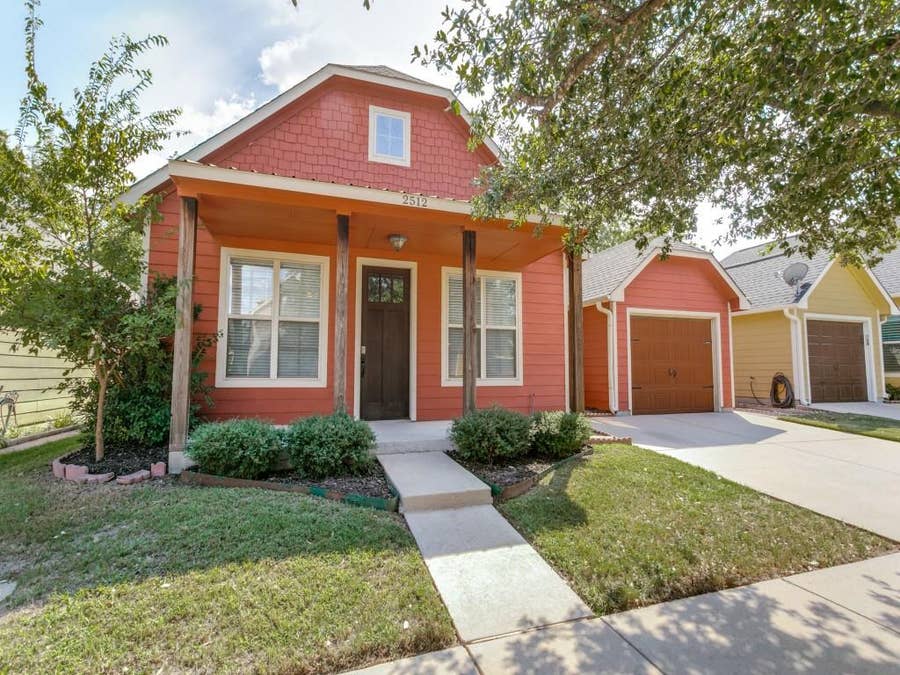 Property photo for 2512 Rugby Lane, Denton, TX
