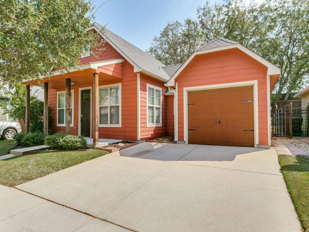 2512 Rugby Lane, Denton, TX 76209