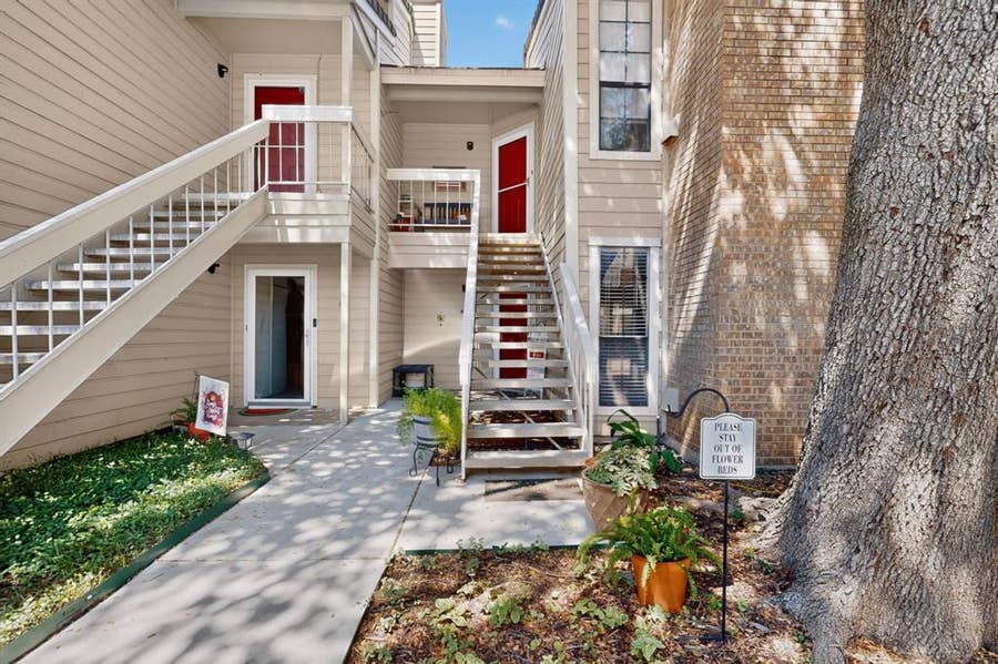 Property photo for 1909 Chasewood Circle, #112, Arlington, TX