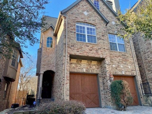 Property photo for 550 Rockingham Drive, Irving, TX