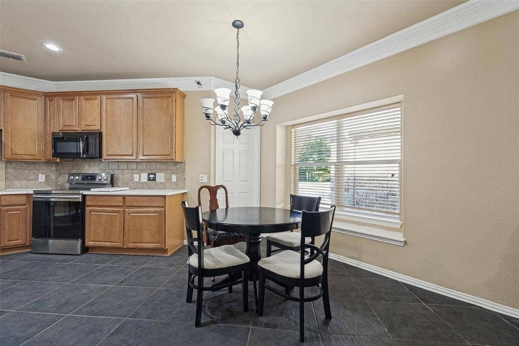 2322 Luscombe Lane, Anna, TX 75409