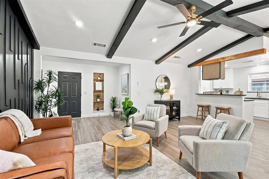 Property photo for 1709 Northaven Court, Arlington, TX