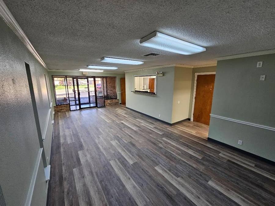 Property photo for 900 Whitehead Drive, Granbury, TX