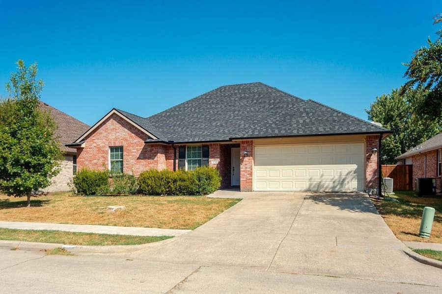 Property photo for 914 Marble Creek Drive, Wylie, TX