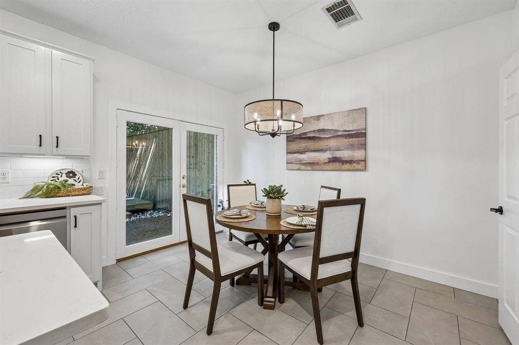 18765 Vista Del Sol, Dallas, TX 75287 18765 Vista Del Sol, Dallas, TX 75287