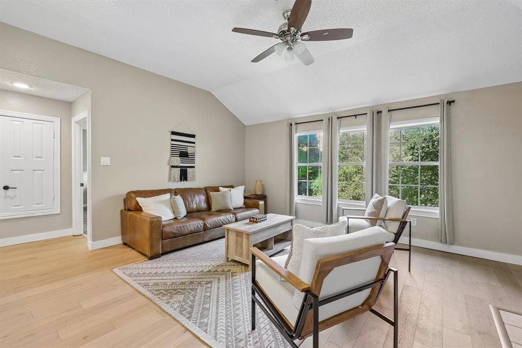 18765 Vista Del Sol, Dallas, TX 75287 18765 Vista Del Sol, Dallas, TX 75287