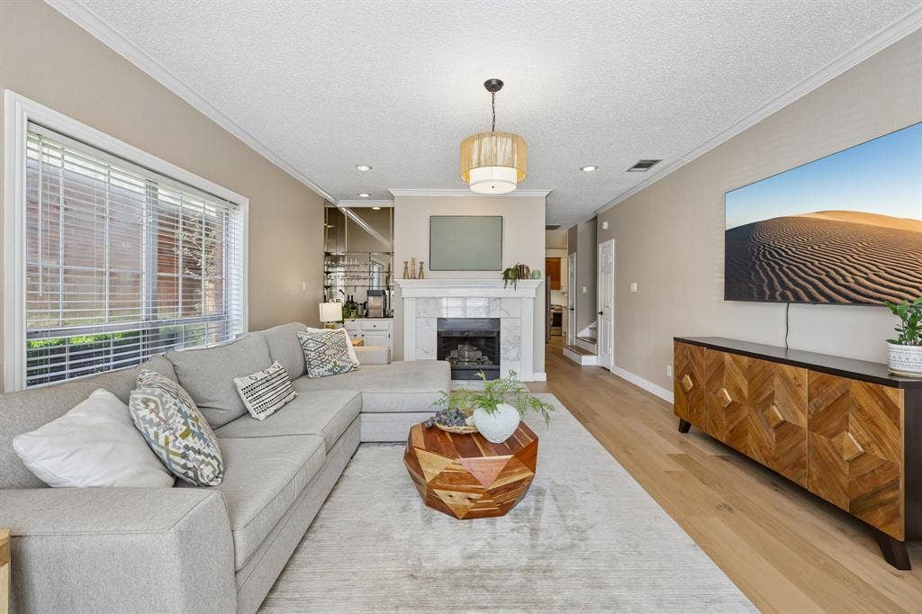 18765 Vista Del Sol, Dallas, TX 75287 18765 Vista Del Sol, Dallas, TX 75287
