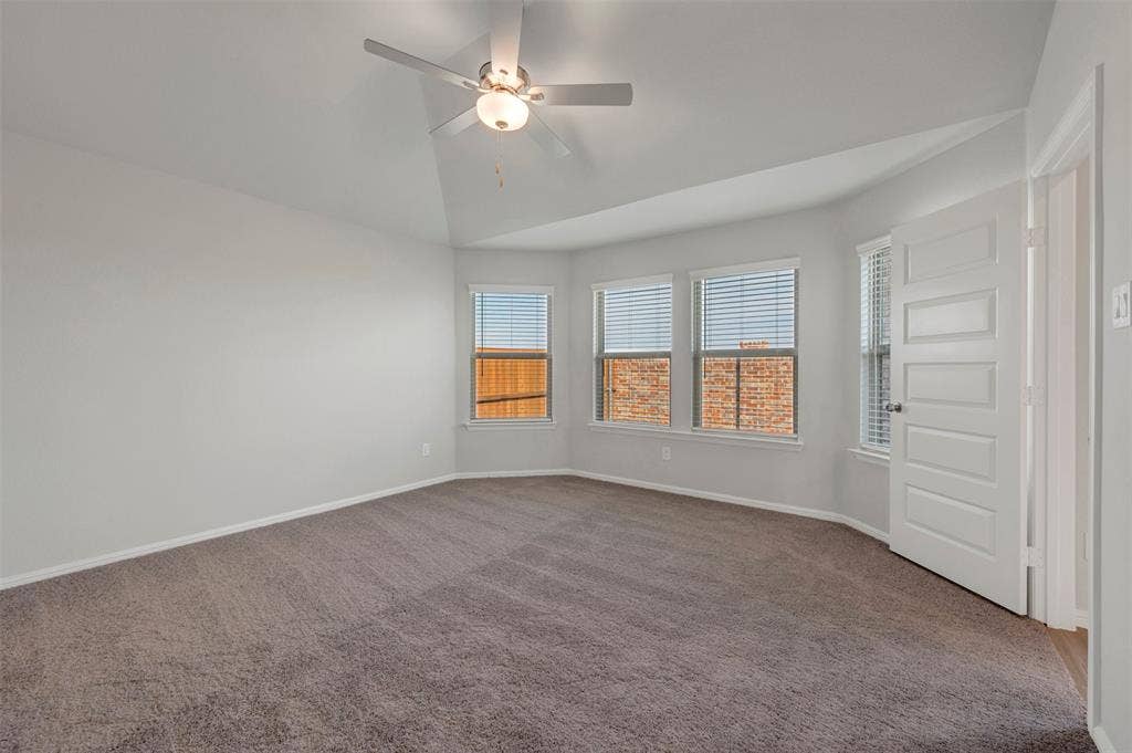 14273 Zealand Drive, Pilot Point, TX 76258