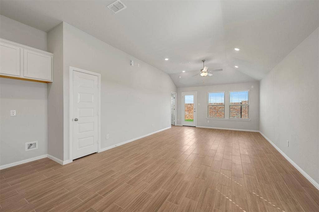 14273 Zealand Drive, Pilot Point, TX 76258