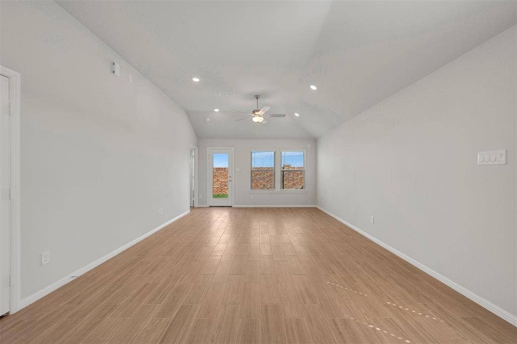 14273 Zealand Drive, Pilot Point, TX 76258