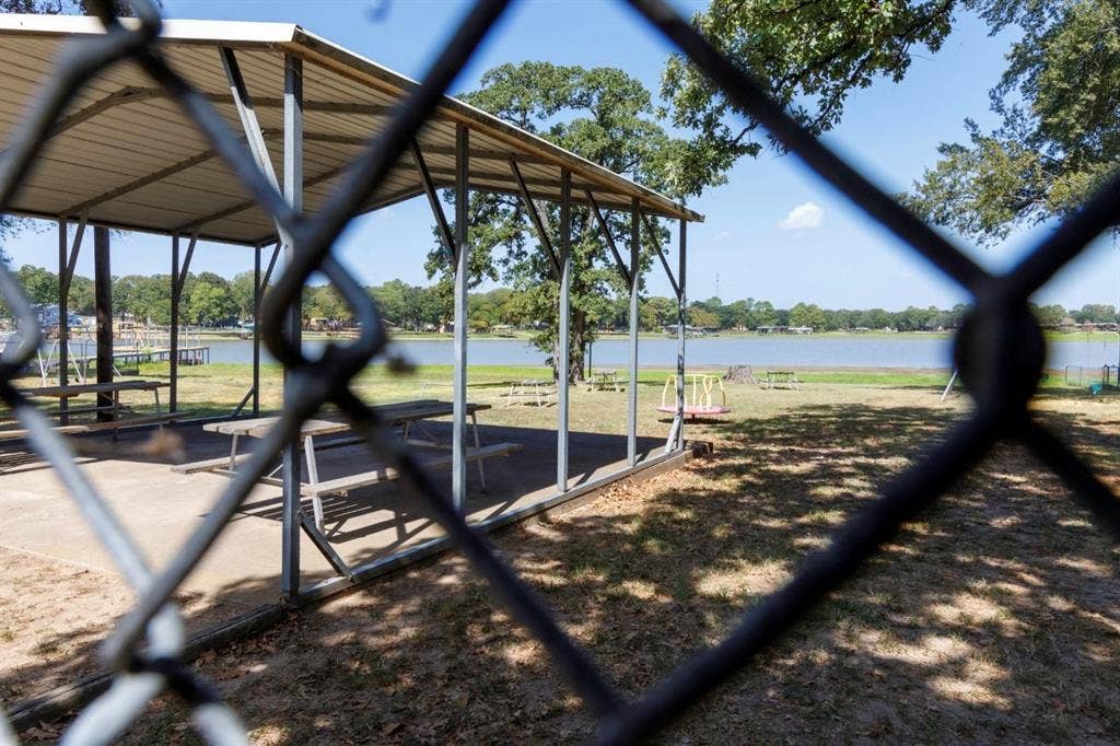 138 Erie Street, Gun Barrel City, TX 75156 138 Erie Street, Gun Barrel City, TX 75156