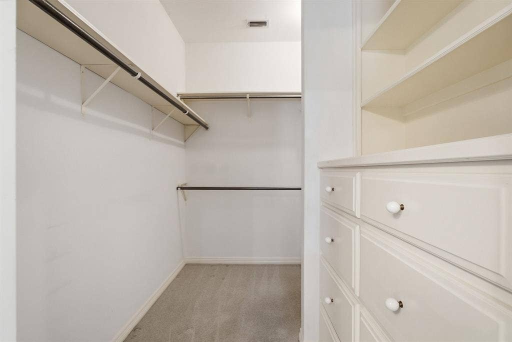 3403 Pinecreek Drive, Tyler, TX 75707 3403 Pinecreek Drive, Tyler, TX 75707