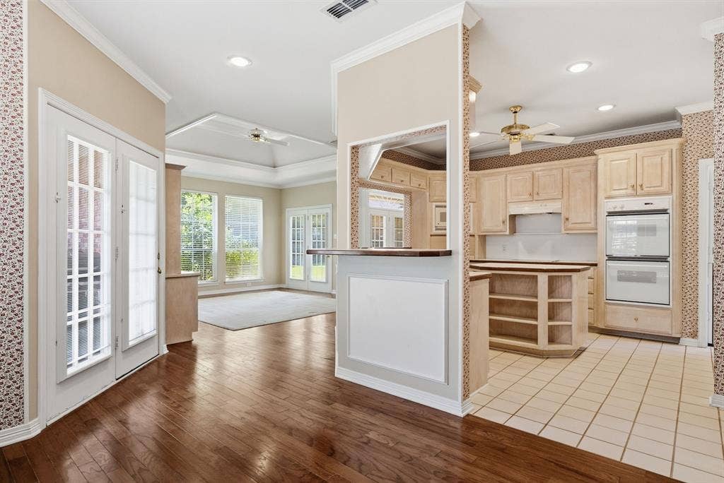 3403 Pinecreek Drive, Tyler, TX 75707 3403 Pinecreek Drive, Tyler, TX 75707