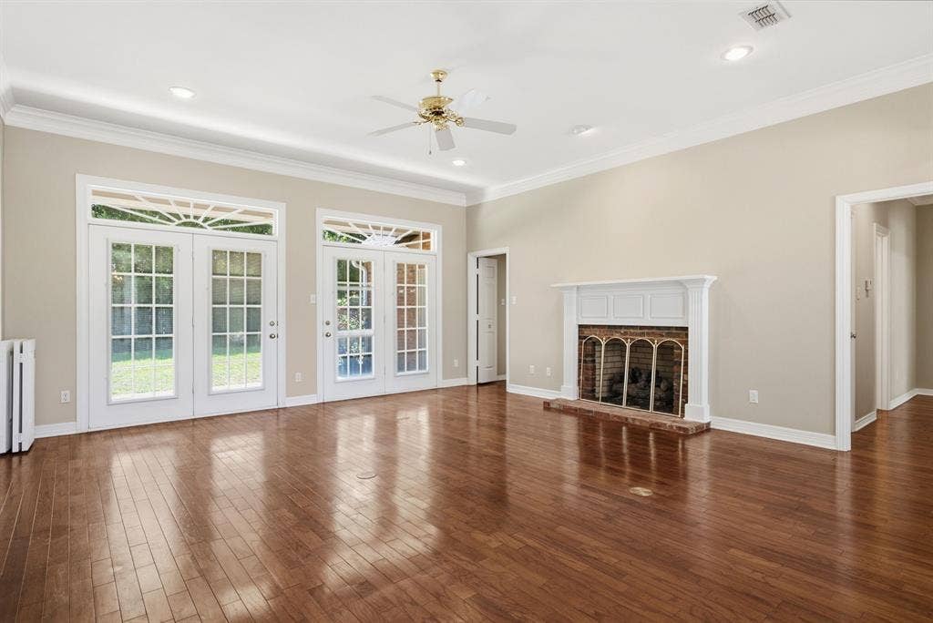 3403 Pinecreek Drive, Tyler, TX 75707 3403 Pinecreek Drive, Tyler, TX 75707