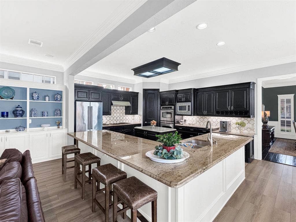 5208 Ambergate Lane, Dallas, TX 75287 5208 Ambergate Lane, Dallas, TX 75287